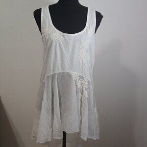 Johnny Was 4 Love and Liberty White Floral Embroidered Boho Tunic Tank Top, M